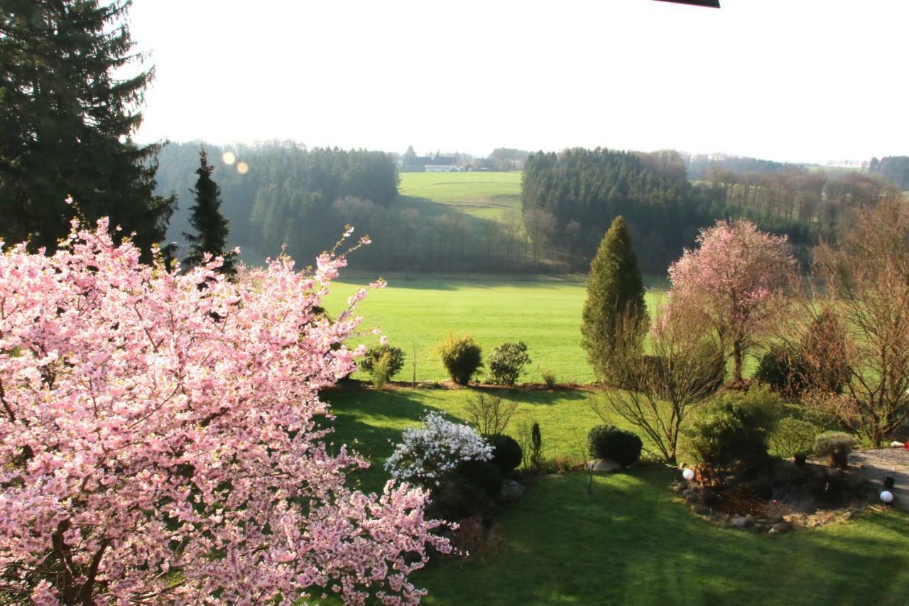 Kleines Haus Mitten In Der Natur Mit Eigener Terrasse Und Sonnenbalkon Halver Kültér fotó
